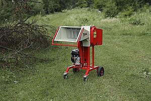 Tocator de crengi Arpal AM-80BD