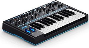 Sintetizator Novation Bass Station II