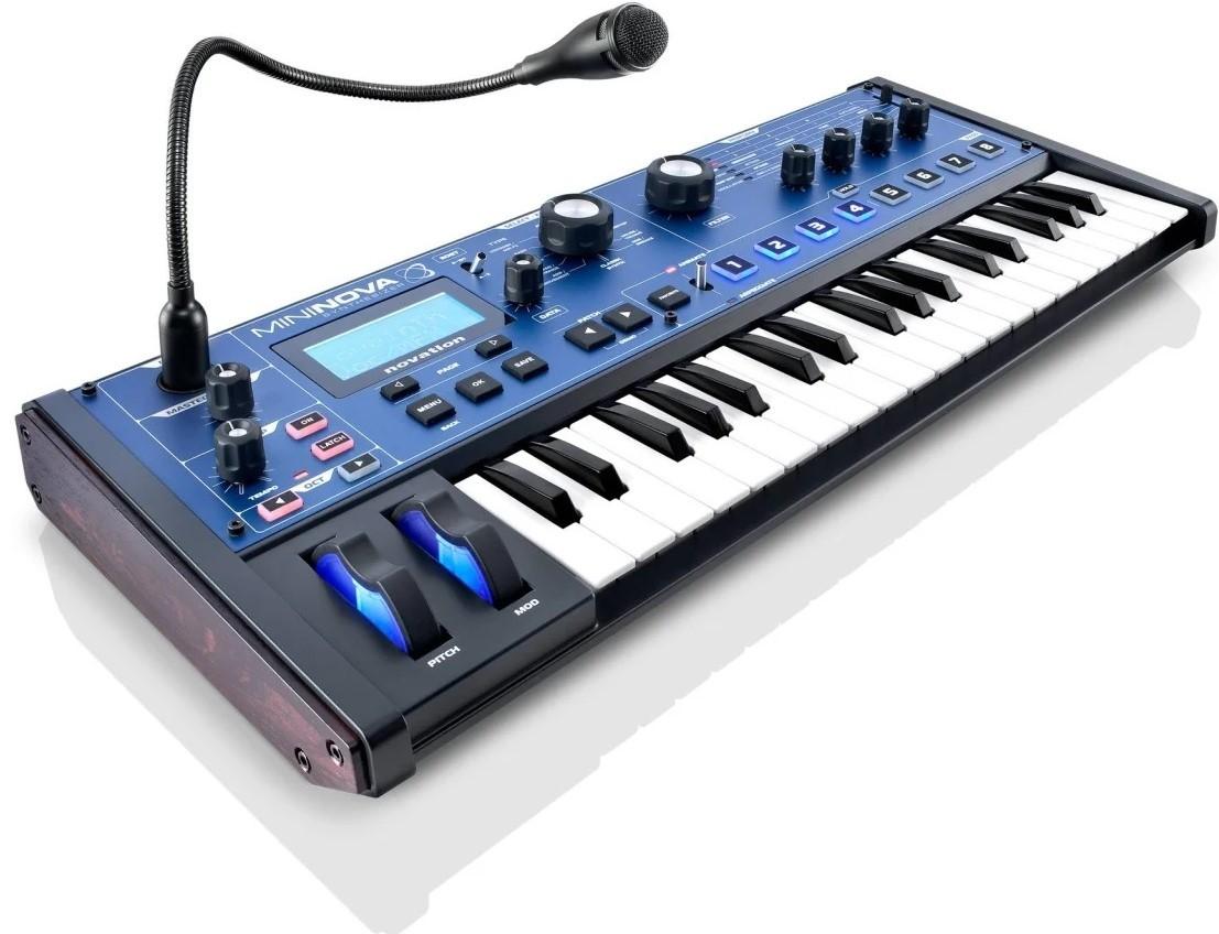 Sintetizator Novation MiniNova