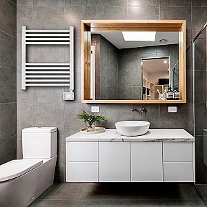 Uscător de prosoape Adler AD 7823