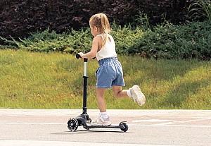 Trotineta QPlay Sparkling Black