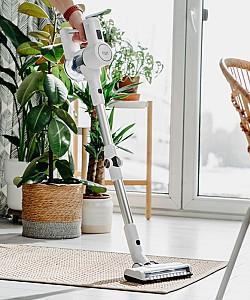 Aspirator vertical Adler AD 7060