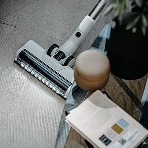 Aspirator vertical Adler AD 7060