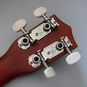 Ukule Clifton 418101 Brown