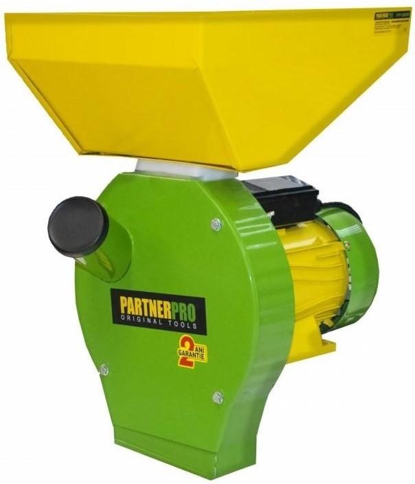 Tocator de furaje PARTNERPRO PP3900