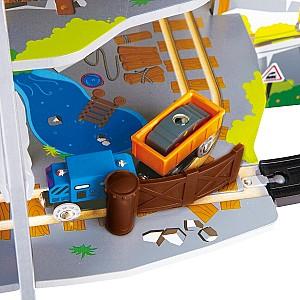  Hape Mina muntelui puternic (E3753)