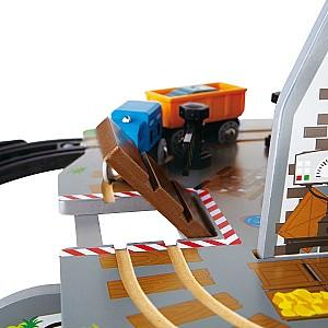  Hape Mina muntelui puternic (E3753)