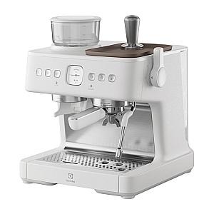 Espressor Electrolux E8EC1-8SW