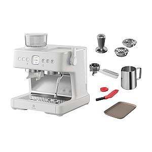 Espressor Electrolux E8EC1-8SW