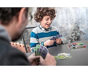 Joc de masa Winning Moves WHOT! Stelele fotbalului mondial