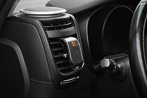 Suport auto pentru telefon AIRLINE AEAG004