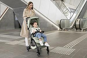 Carucior de plimbare Britax-Romer FLYLITE Carbon Black