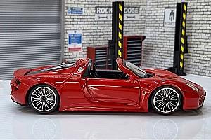 Masina jucarie MSZ Porsche 918 Spyder (68243A)