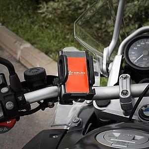 Suport auto pentru telefon AIRLINE AMS-U-05