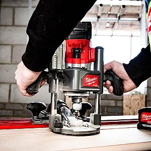 Masina de frezat Milwaukee M18 FR12-0X