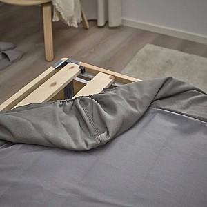 Pat IKEA Lyngor/Burfjord cu picioare 160x200 Gri Inchis