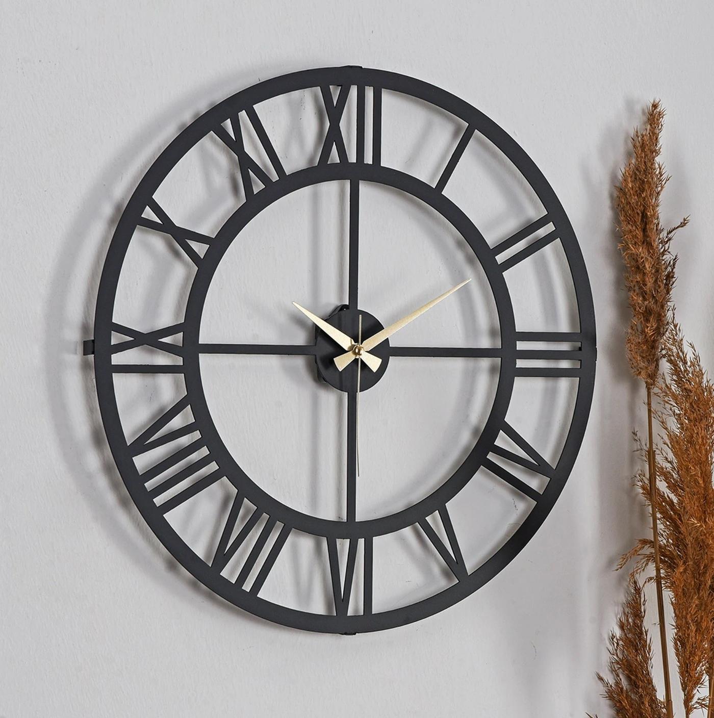 Ceas de perete Wallity Roman Numeral