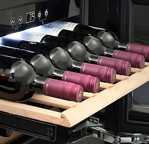 Racitor de vinuri incorporabil Caso WineDeluxe E 18