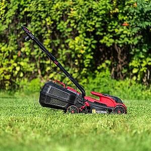 Masina de tuns iarba Worcraft CLM-S20LiB
