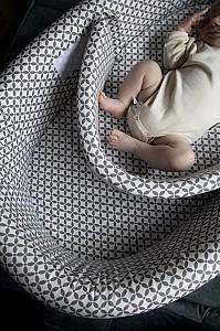 Cuib pentru bebelus BABYJEM White/Grey