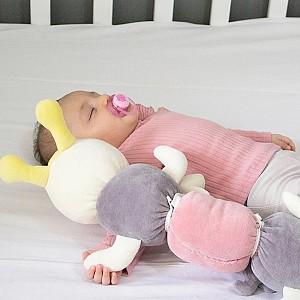 Jucarie de plus BABYJEM Caterpillar Pink