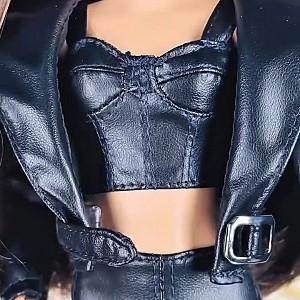 Papusa BARBIE Signature Miley Cyrus
