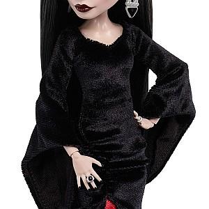 Papusa Mattel Monster High X Wednesday – Morticia Addams