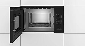 Cuptor cu microunde incorporabil Bosch BFL520MB0