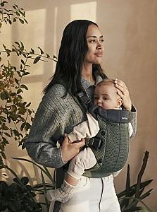 Marsupiu pentru bebelusi BabyBjorn Harmony Dark Green
