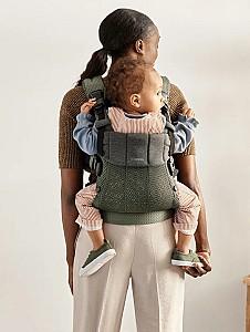 Marsupiu pentru bebelusi BabyBjorn Harmony Dark Green