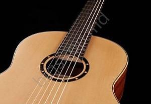 Chitara clasica Ortega R121L NT