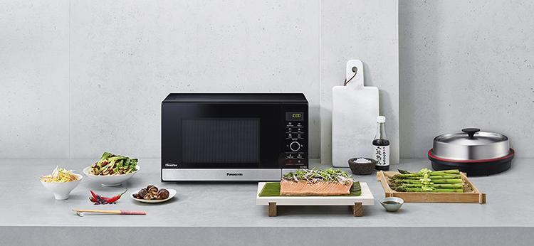 Микроволновая печь - одна из основных бытовых приборов, которые есть у каждого из нас в доме