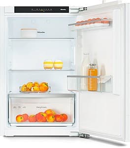 Встраиваемый холодильник Miele K 7127 D