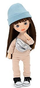 Papusa Orange Toys Sophie in a Beige Tracksuit SS03-27