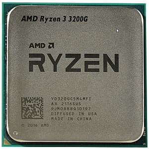 Процессор AMD Ryzen 3 3200G Tray