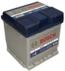 Автомобильный аккумулятор Bosch S4 12V 44AH 420EN (0 092 S40 001)