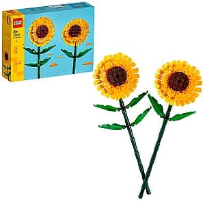Конструктор LEGO Icons Sunflowers 40524